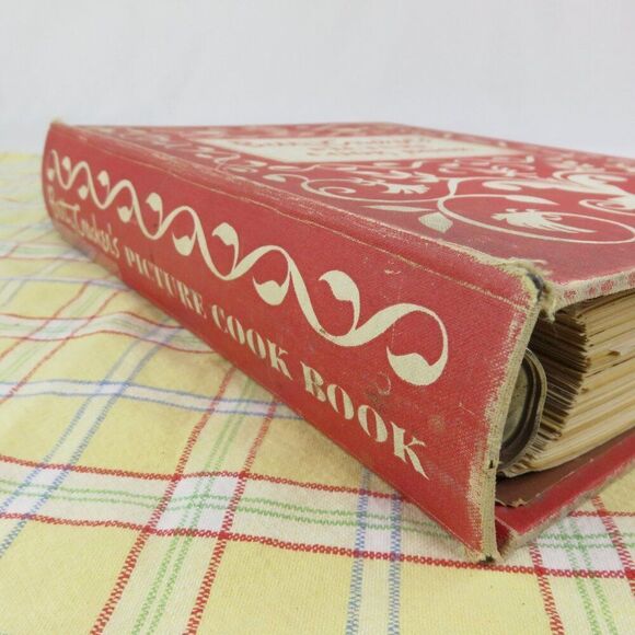Betty Crocker's Picture Cook Book Binder 1950 1st Ed 2nd Printing Complete - Picture 2 of 9